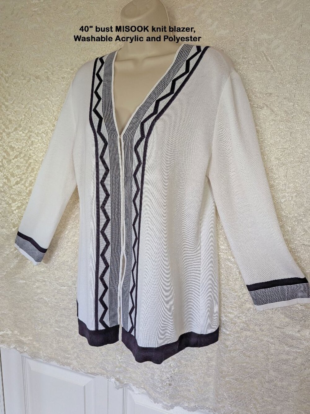 40" bust MISOOK knit blazer, White, Black striped trim, V neck, Hidden hooks - Picture 12 of 16